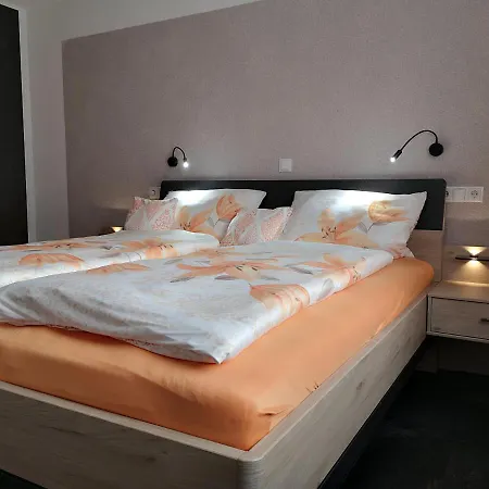Ferienwohnung Rheinsteig Lierschied Exterior foto